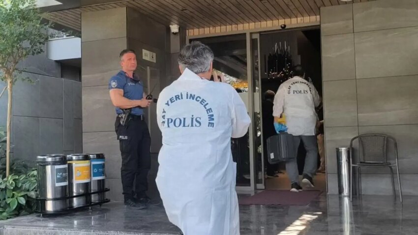 Otel odasinda olu bulundu yanindaki maddeler ekipleri alarma gecirdi TjJTV4AI.jpg