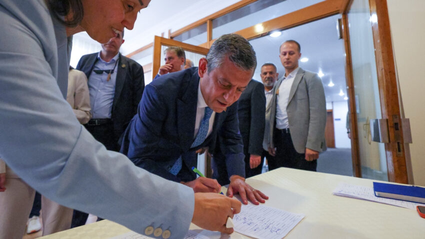 Ozel alti oktan sapmayacagiz demisti yeni partinin programi ortaya cikti hVy9RVix.jpg
