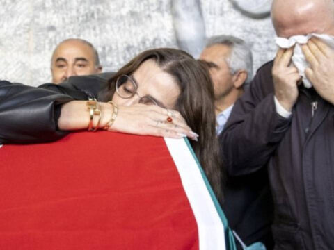 Ozge ulusoy mahkeme kararini acikladi yaya gecidinde ezip bir de ustune suclamaya kalktilar XX5v1vlO.jpg
