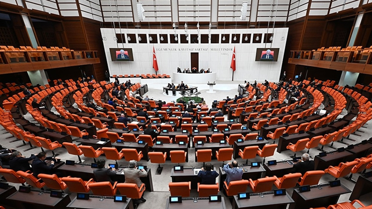 Özgür Özel hakkında dokunulmazlık tezkeresi TBMM’ye sunuldu