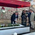 Ozgur ozel lale karabiyiki bilecikte kabri basinda andi Lq6hbsWB.jpg
