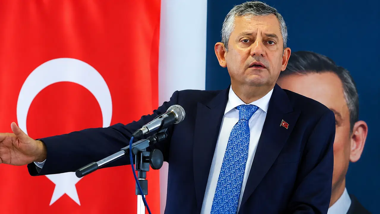 Özgür Özel, YENİ Parti’nin kuruluş sürecini ilk kez anlattı: ‘Bu CHP muhatabımız değil’