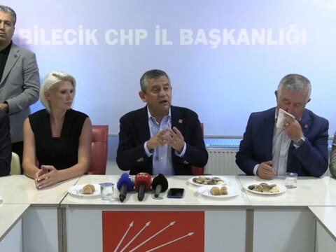 Ozgur ozelden cagri heyeti mesaji isim onerdi 40 gun icinde bu kurultayin yapilmasini istiyoruz 6etPHNlP.jpg