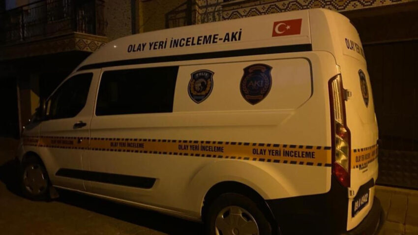 Psikolojik tedavi goruyordu emniyet amiri oglunun silahiyla hayatina son verdi ph4PzSMf.jpg