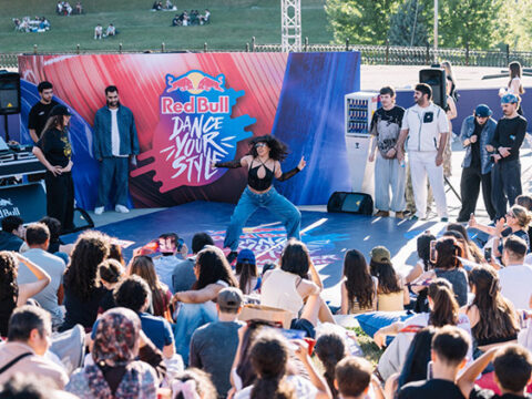Red bull dance your style turkiye finali dans tutkunlarini kadikoyde bulusturacak 31xYjlZD.jpg