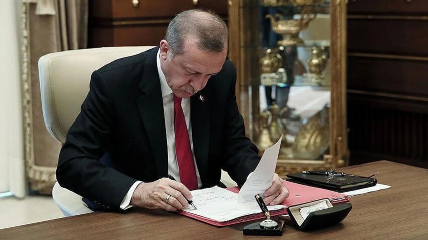 Resmi gazetede atama ve gorevden alma kararlari yayimlandi NC8qOeK7.jpg