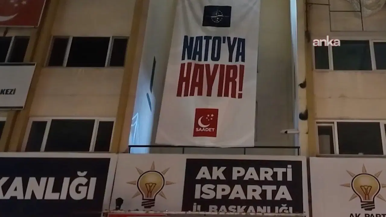 Saadet Partisi, ‘NATO’YA hayır’ pankartına verilen para cezasına itiraz edecek