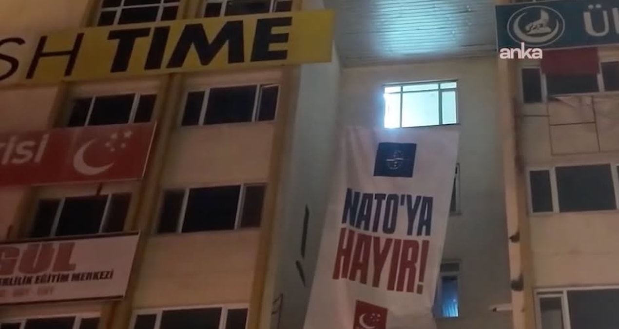 Saadet’in ‘NATO’ya hayır’ pankartına ceza!