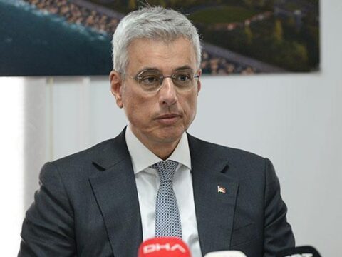 Saglik bakani memisoglu dunyanin en iyi saglik hizmetini sunuyoruz dsNDptaU.jpg