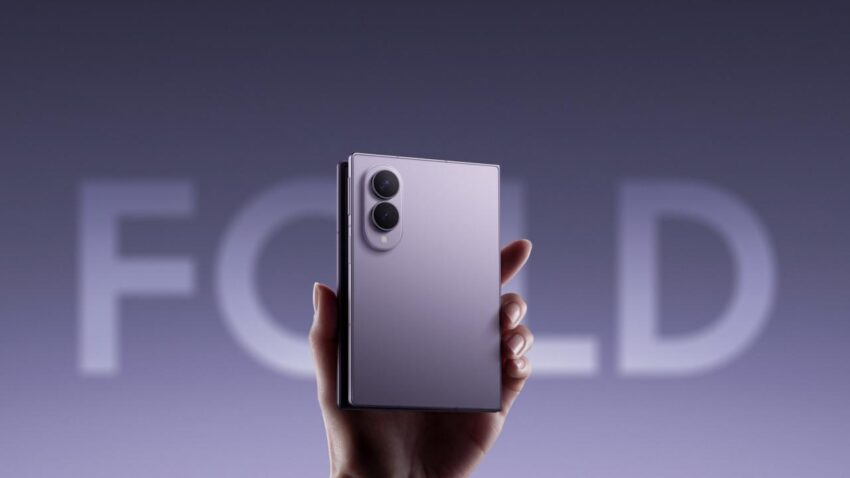 Samsung galaxy z fold 8 on inceleme fold serisi ilk kez yon degistirdi LBs53krm.jpg