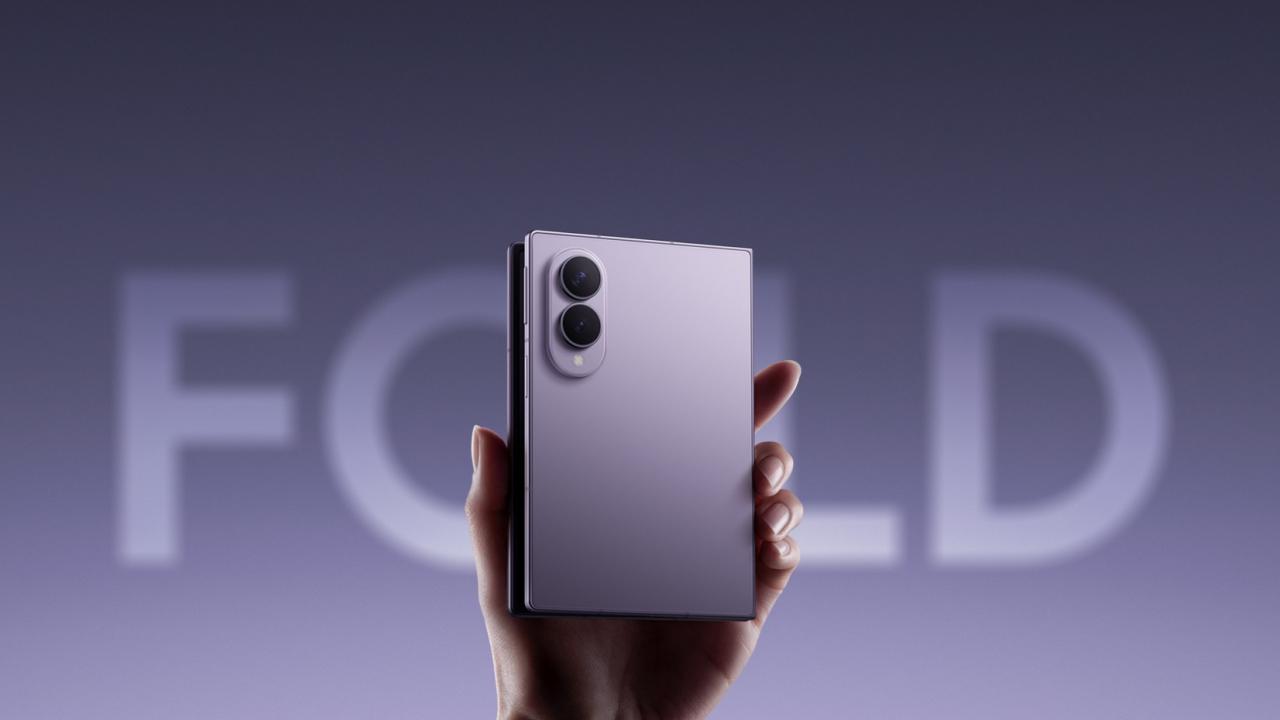 Samsung galaxy z fold 8 on inceleme fold serisi ilk kez yon degistirdi LBs53krm.jpg