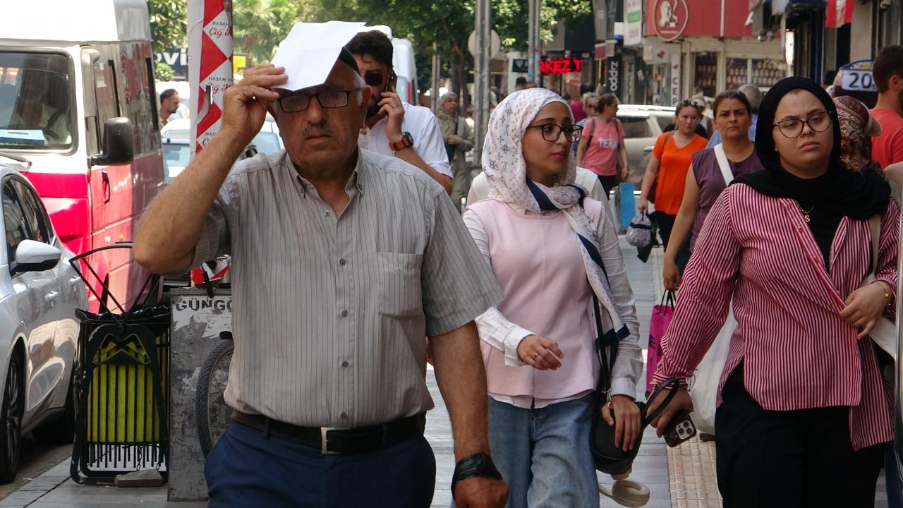 Sıcak ve nem hayatı olumsuz etkiliyor: Uzmanlardan önemli uyarı
