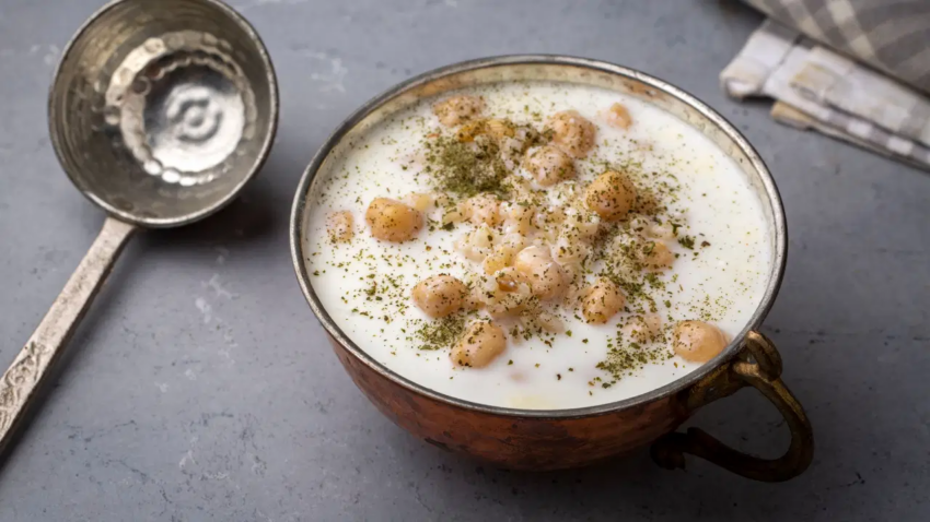 Sicaklarda ic ferahlatan soguk ayran asi corbasi tarifi tXSSk3JJ.png