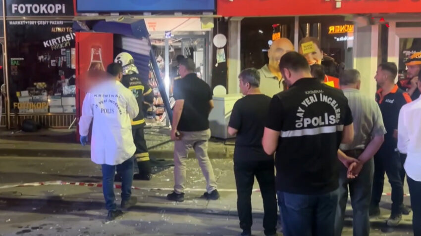 Siddetli patlamada camlar tuzla buz oldu sivasta klima bomba gibi patladi 59h1B4eC.jpg