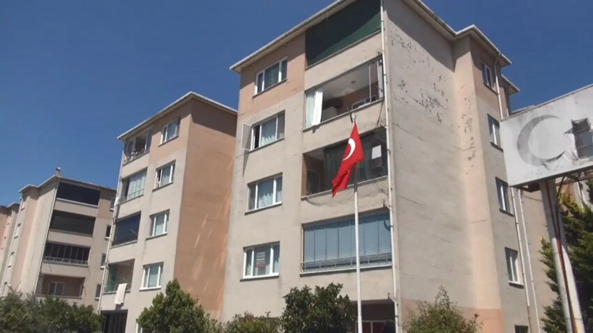 Silivride site toplantisinda aidat kavgasi 3 yarali ySj2UVOy.jpg