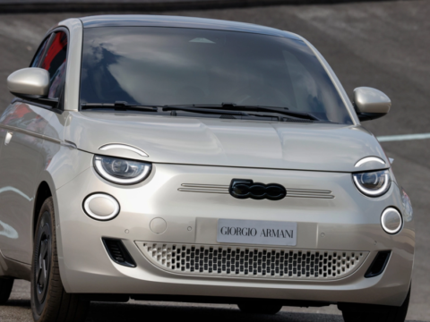 Sinirli sayida fiat 500e giorgio armani collectors edition yeniden turkiyede e28Aae7z.webp
