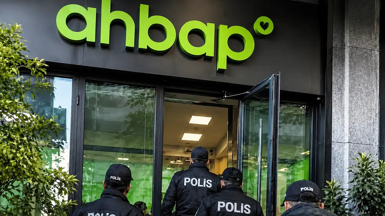 Son dakika… Ahbap soruşturmasında yeni gelişme: Derneğin kilit ismi adliyeye sevk edildi