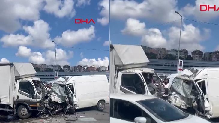 Son dakika bagcilarda seyir halindeki kamyon ile minibus carpisti pWKDfpAd.jpg