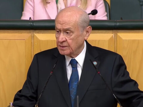 Son dakika bahceli ateskesi ankarada bozan trumpa yuklendi irani bu sozlerle savundu fZbMwmr7.jpg