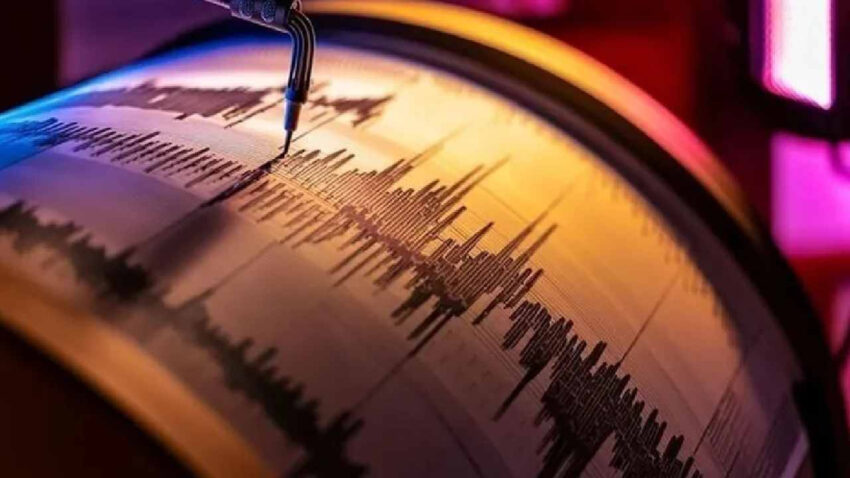 Son dakika diyarbakirda deprem 9FRX2aRN.jpg