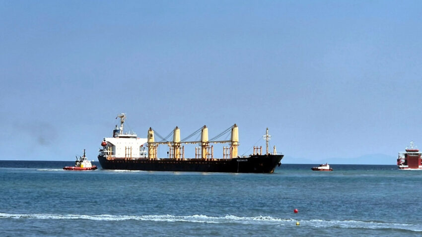 Son dakika tekirdag aciklarinda 169 metrelik kuru yuk gemisi karaya oturdu fgJi77Nn.jpg