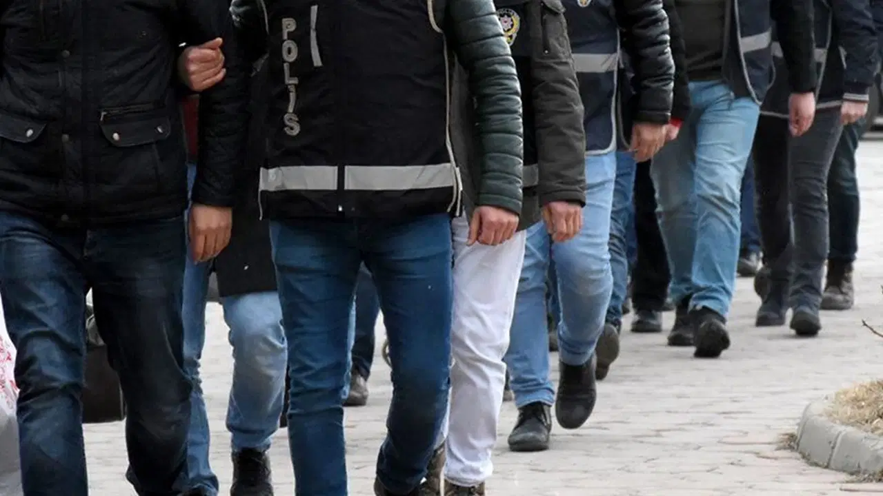Son dakika… Turuncu Holding’e yasadışı bahis operasyonu: 25 şirkete kayyım atandı