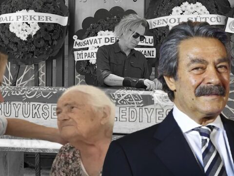 Soner arica ilk konserinde annesi ve kadir inaniri andi s5LE6tMV.jpg