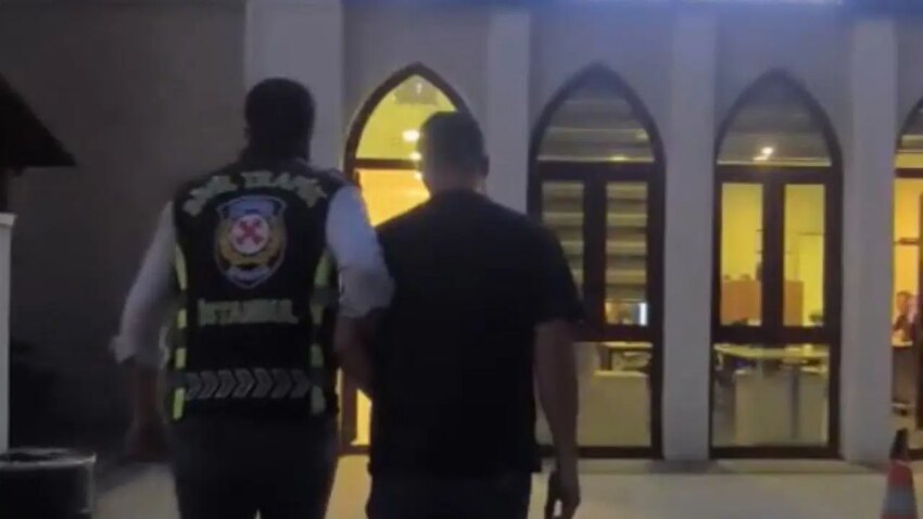 Sosyal medyada paylasti polis harekete gecti umraniyede makas atan surucuye rekor ceza 2nffHdTS.jpg