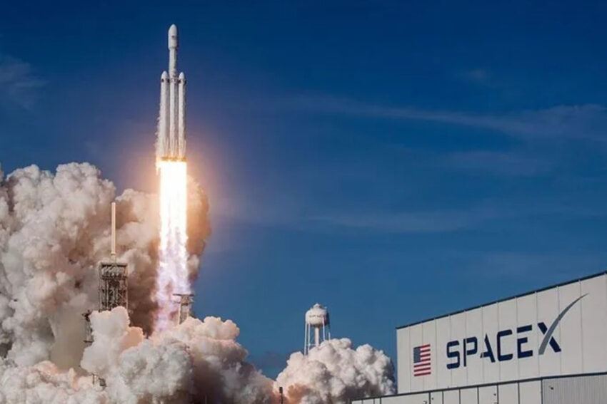 Spacexin starship roketi 20 starlink uydusunu basariyla yorungeye tasidi K5lV7iZT.jpg
