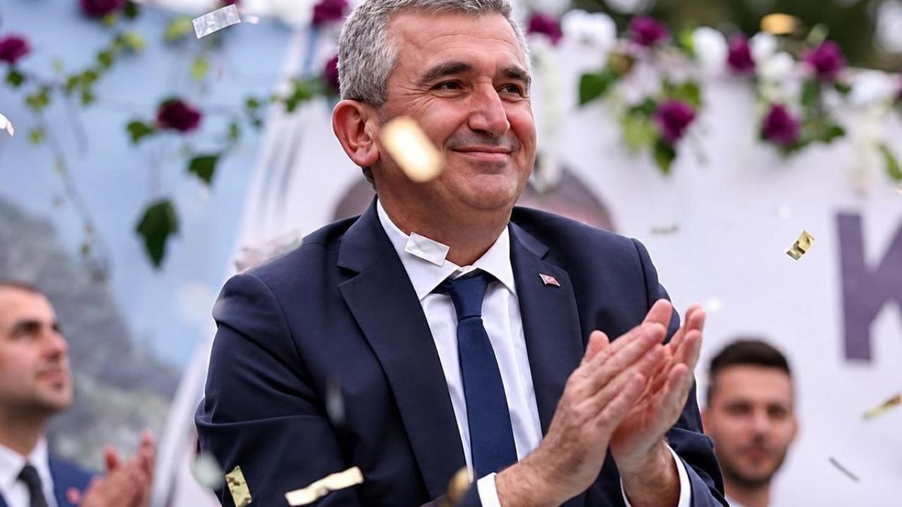 Tahliye edilen eski Belediye Başkanı yeniden tutuklandı