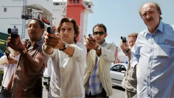 Taksi 4 filminin konusu ne taksi 4 filminin oyunculari kim CDEPUnIb.jpg