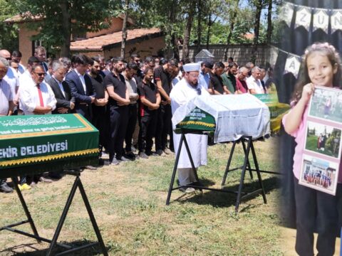 Taksinin altinda kalarak can vermislerdi anne kiza en aci veda fhKun8l3.jpg