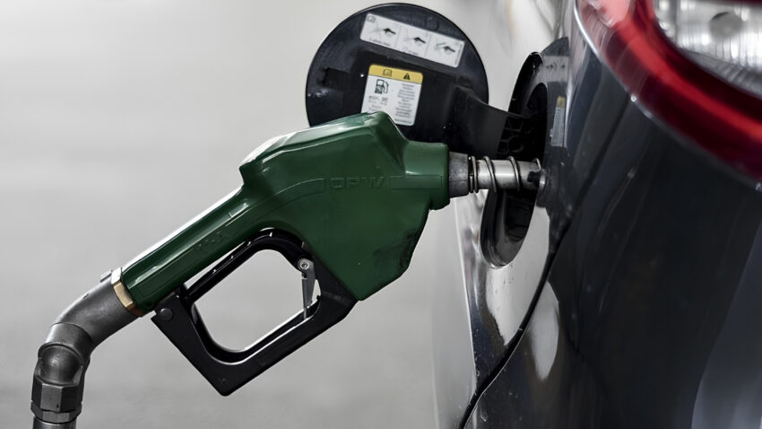Tanker ablukasi basladi petrol ucuyor akaryakitta zam firtinasi kapida HU3efiPz.jpg