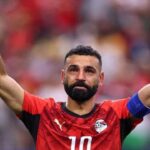 Taraftar istedi besiktas baskani serdal adali salah transferini bitirdi 5JZ2Acjv.jpg