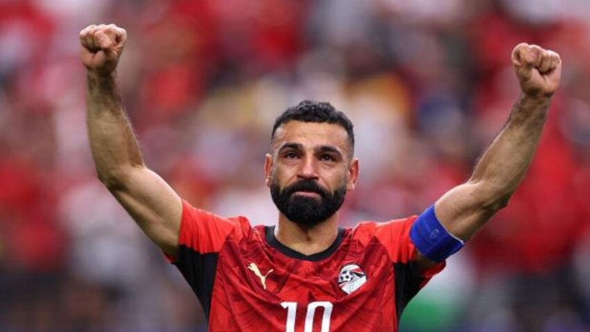 Taraftar istedi besiktas baskani serdal adali salah transferini bitirdi 5JZ2Acjv.jpg
