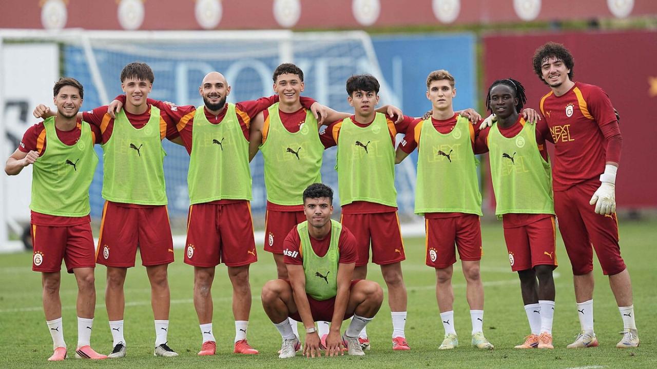 Taraftarın beklediği gün! Galatasaray ilk test maçına çıkıyor: Gözler yeni transferde