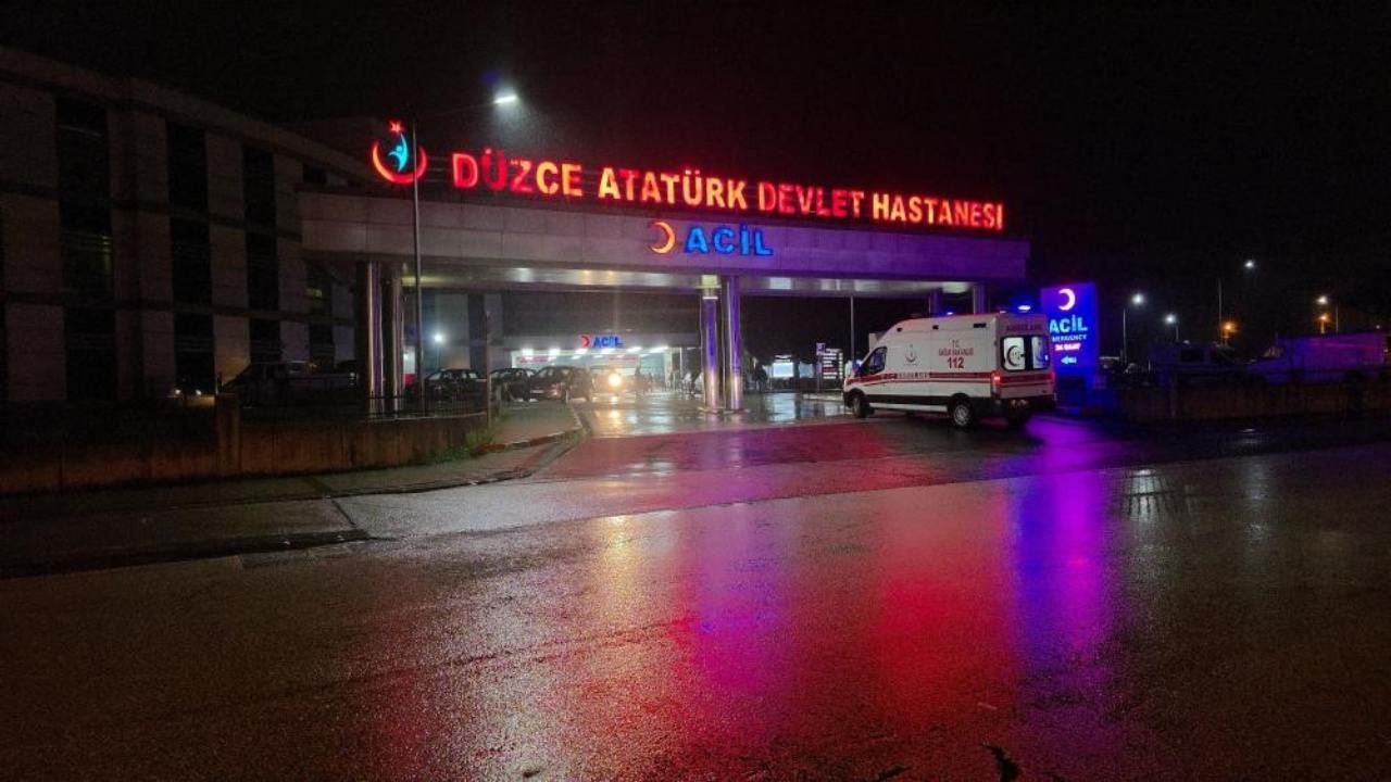 Tarladan dönen işçileri taşıyan patpat devrildi: 3 yaralı