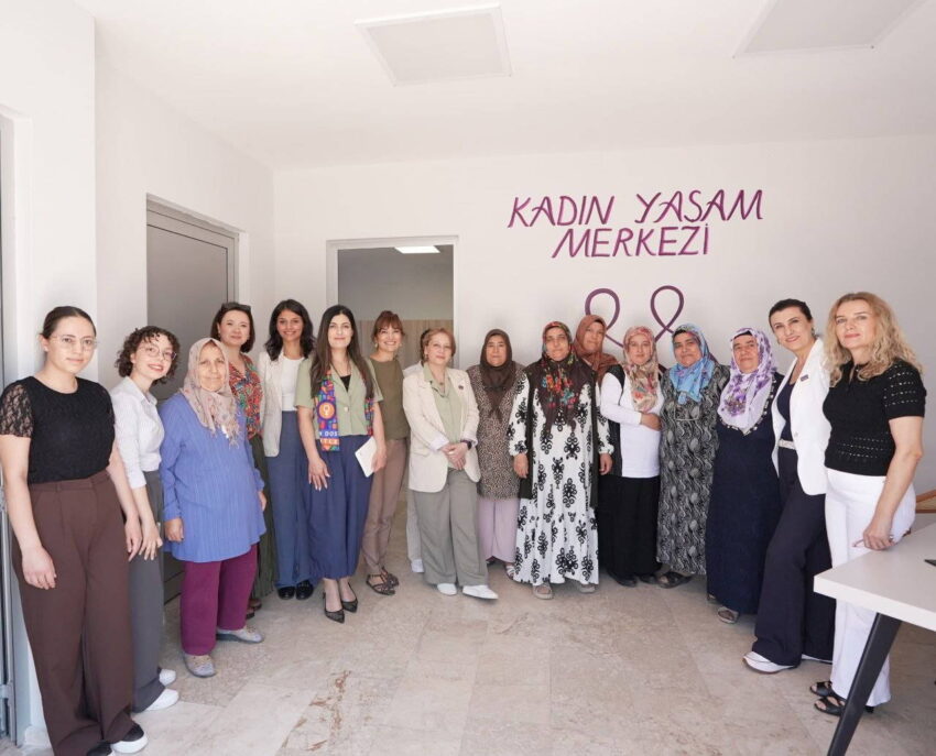 Tbb ve unfpa heyetinden denizli buyuksehire ziyaret 5Zcb5iv3.jpg