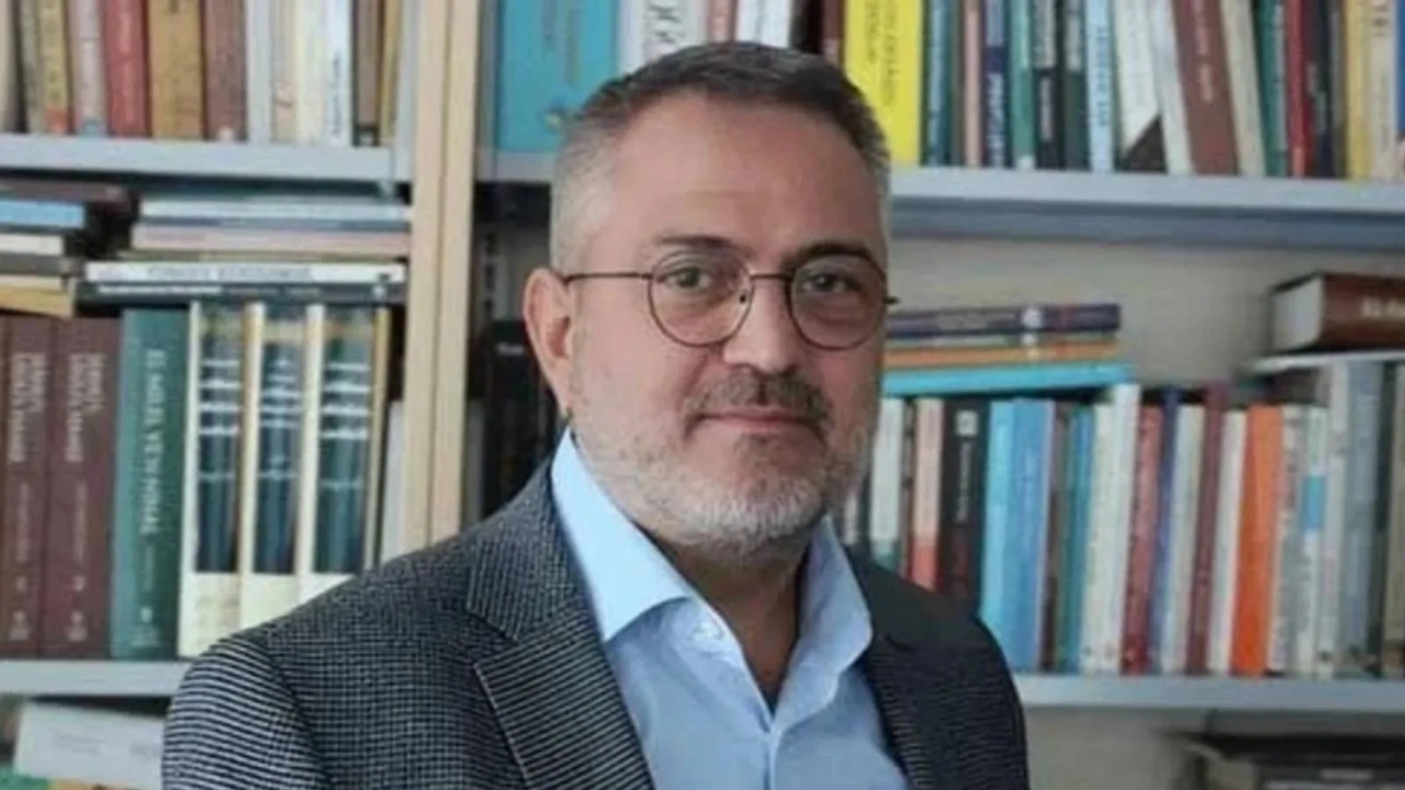 Terör ve radikalizm çalışmasına ret veren rektörlük Prof. Demir’in ölüm ilanını da 4 gün geciktirdi