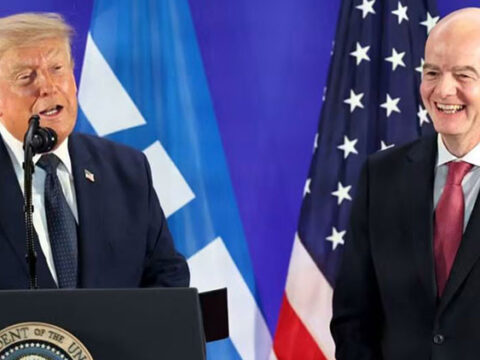 Trump tucheli fena kizdirdi JIf1gF5V.jpg