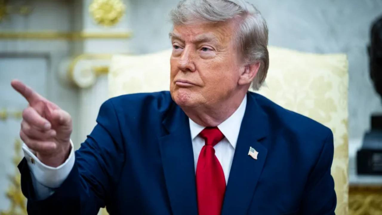 Trump’ın paylaşımları artık parayla önce görülecek! Milisaniyeler servet kazandırabilir