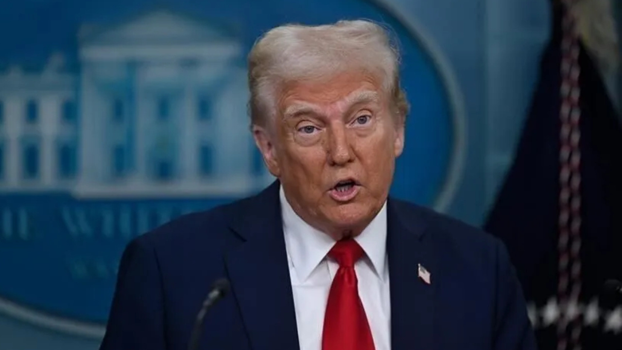 Trump’tan Hürmüz’de geri adım: Geçiş ücretinin yerini ticaret anlaşması aldı