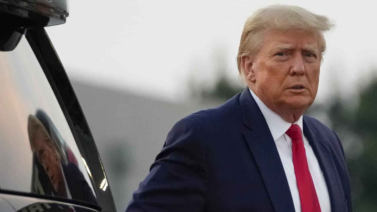 Trump’tan İran’a tehdit: Enerji santrallerini ve köprüleri vuracağız