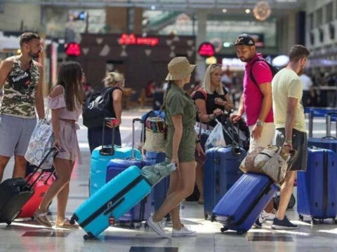 Tuik ic turizm verilerini acikladi yerli turist yine en cok akrabasinda kaldi NYvZN7Ok.jpg