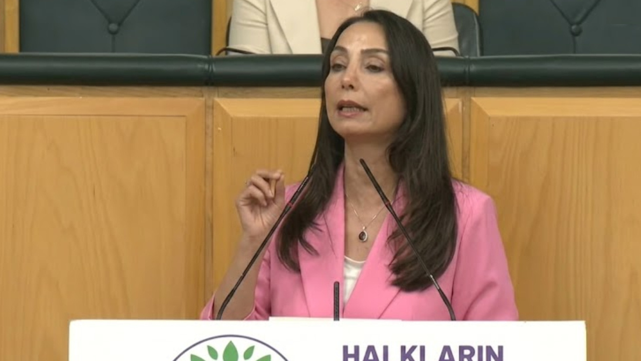 Tülay Hatimoğulları süreç yasası üzerinden iktidara yüklendi: Artık yeter!