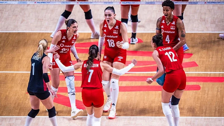 Türkiye – Brezilya final maçı ne zaman, hangi kanalda, saat kaçta? Filenin Sultanları VNL Milletler Ligi final maçı tarihi ve saati!