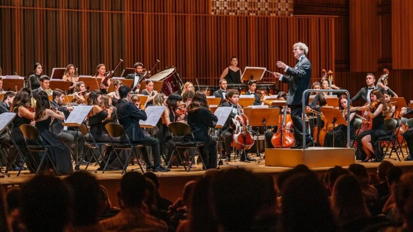 Turkiye genclik filarmoni orkestrasi 20 yilini 10 konserlik turneyle kutlayacak OwK8vtFZ.jpg
