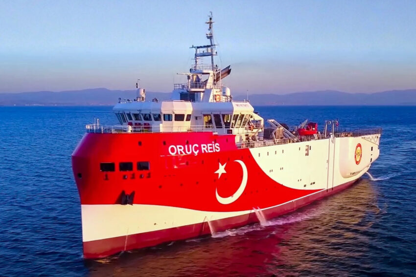 Turkiye ile kktc arasinda denizin 97 metre altindan gececek dogalgaz hatti icin oruc reis FqVlWYyZ.jpg