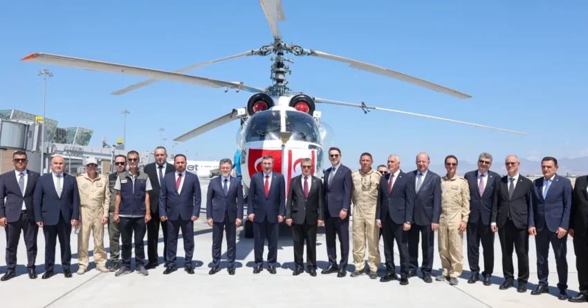 Turkiyeden kktcye yanginla mucadele destegi sondurme helikopteri goreve basladi XniVljh2.webp