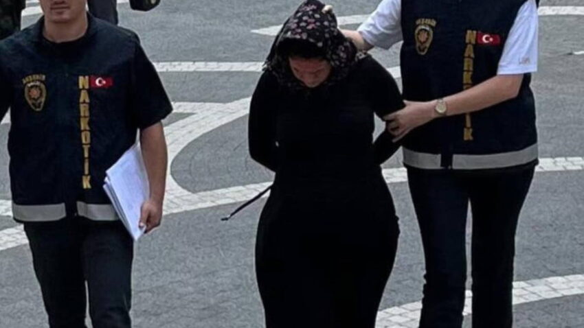 Tutuklu oglunu ziyarete gitti uzerinden 18 uyusturucu hap cikti CSON715A.jpg